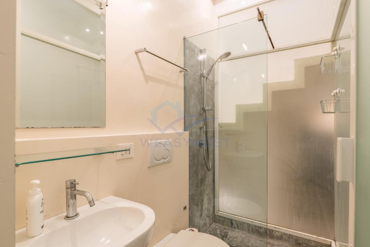 Cozy Entire Close To Piazza Trilussa Rom