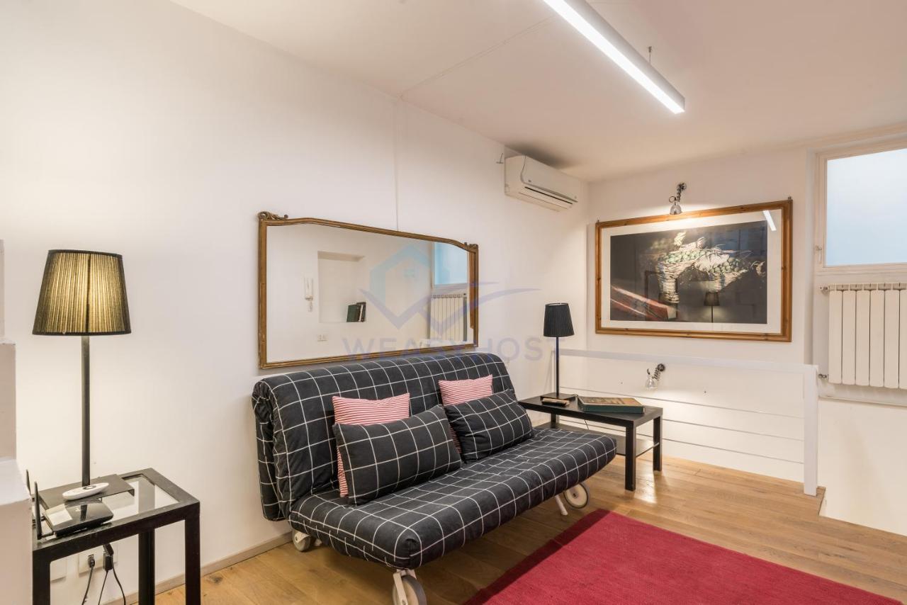 Cozy Entire Close To Piazza Trilussa Apartamento